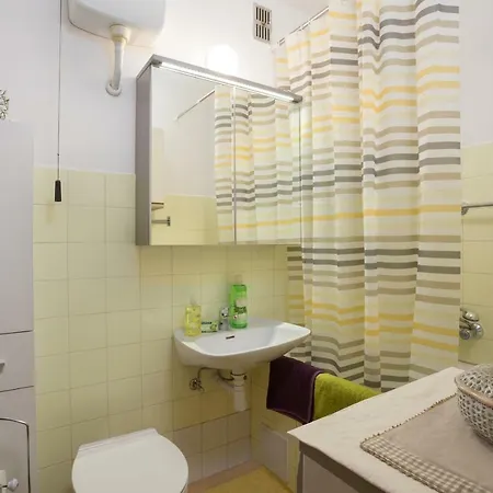 Apartment Ana & Darijo *